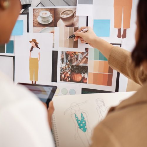 Fashion designer, planning and creative people for sketch, color palette and branding choice on moo.